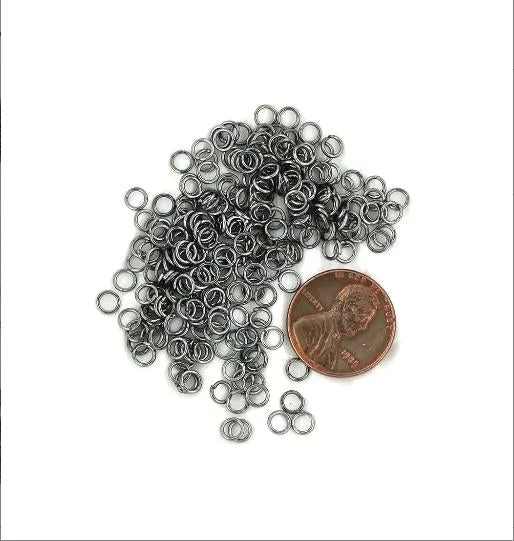 Gunmetal Tone Jump Rings 4mm x 0.7mm - Open 21 Gauge - 250 Rings - J069