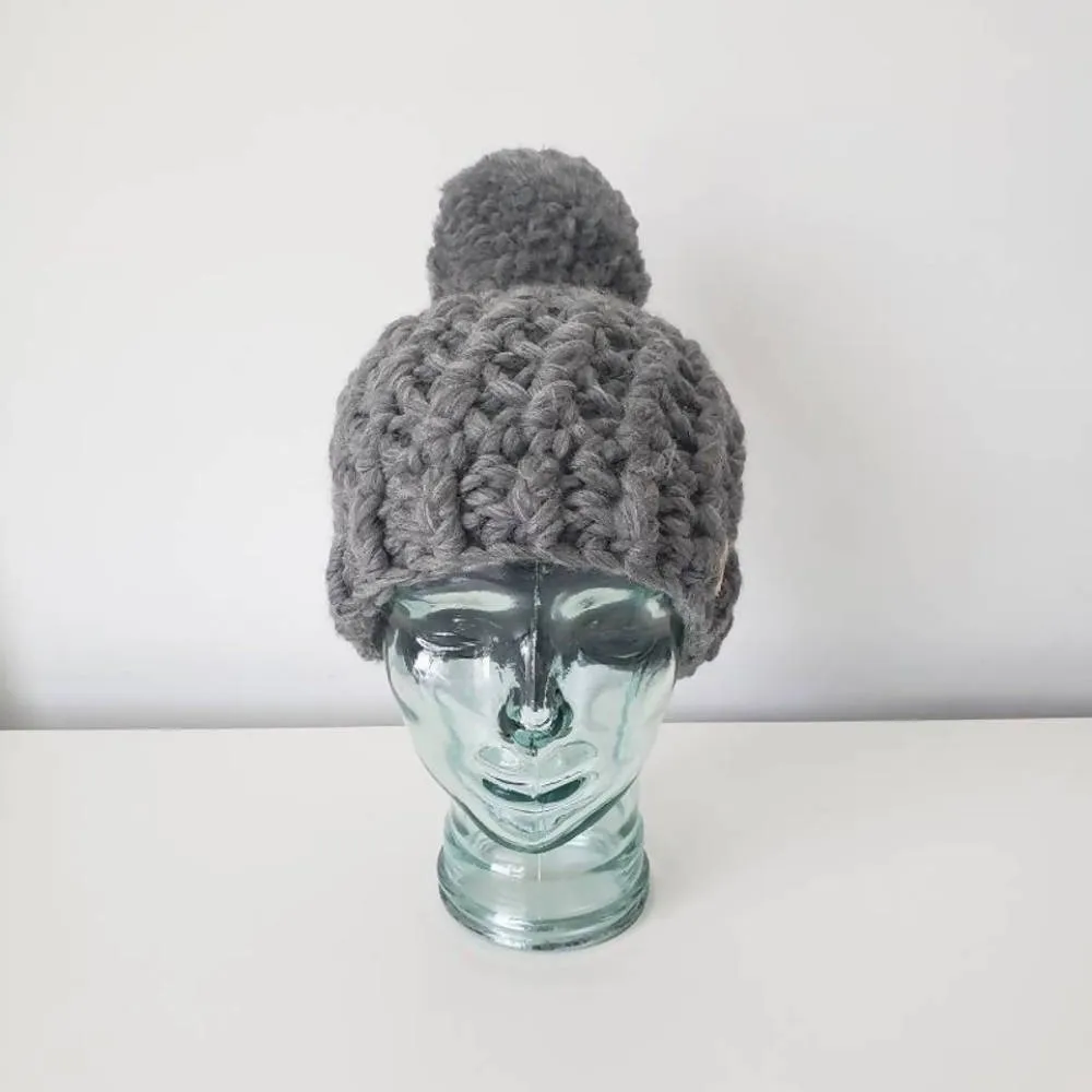 Luxury Hat, 100% Wool Beanie with Large Pom