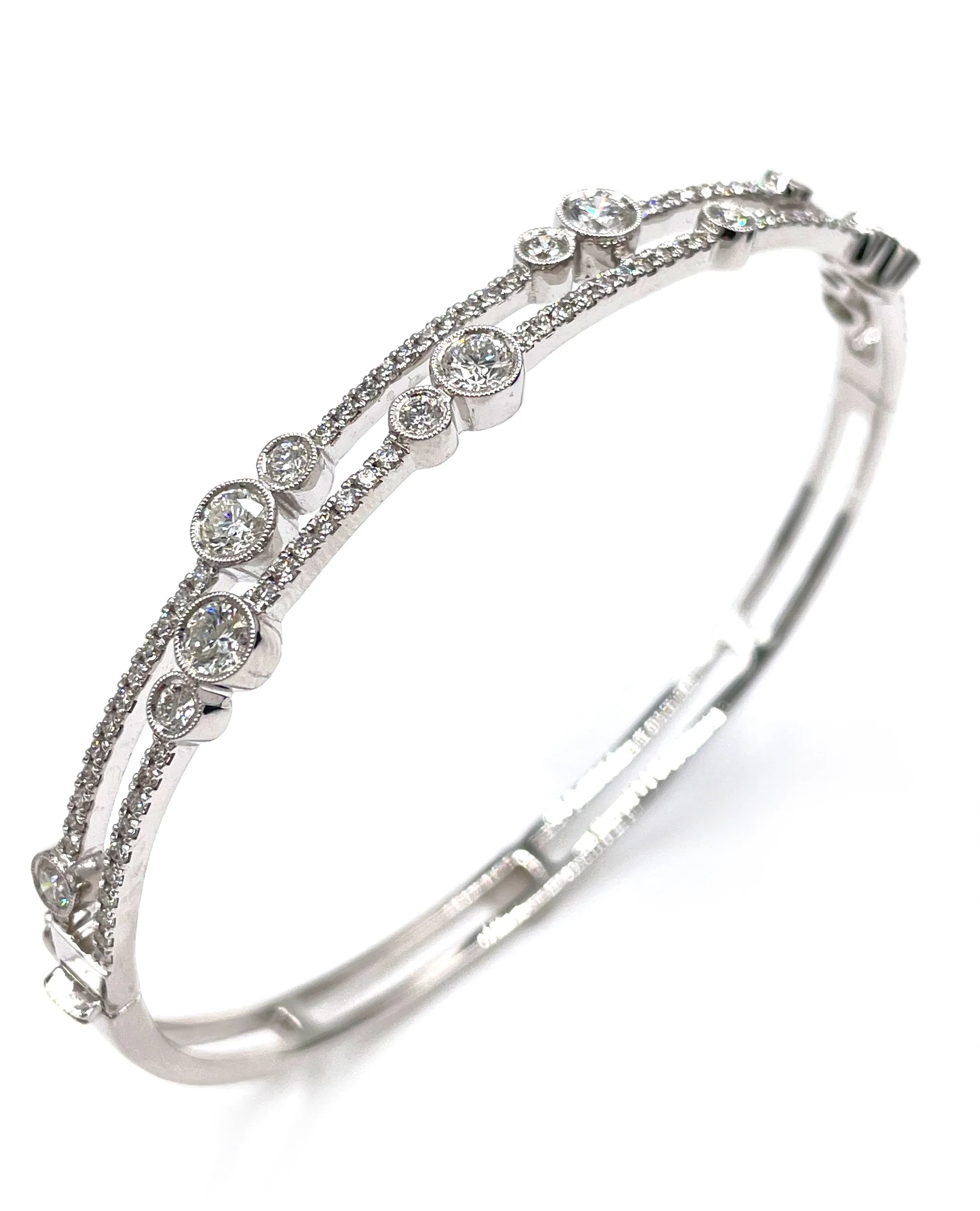 Simon G. LB2420 18K White Gold Diamond Bangle Bracelet