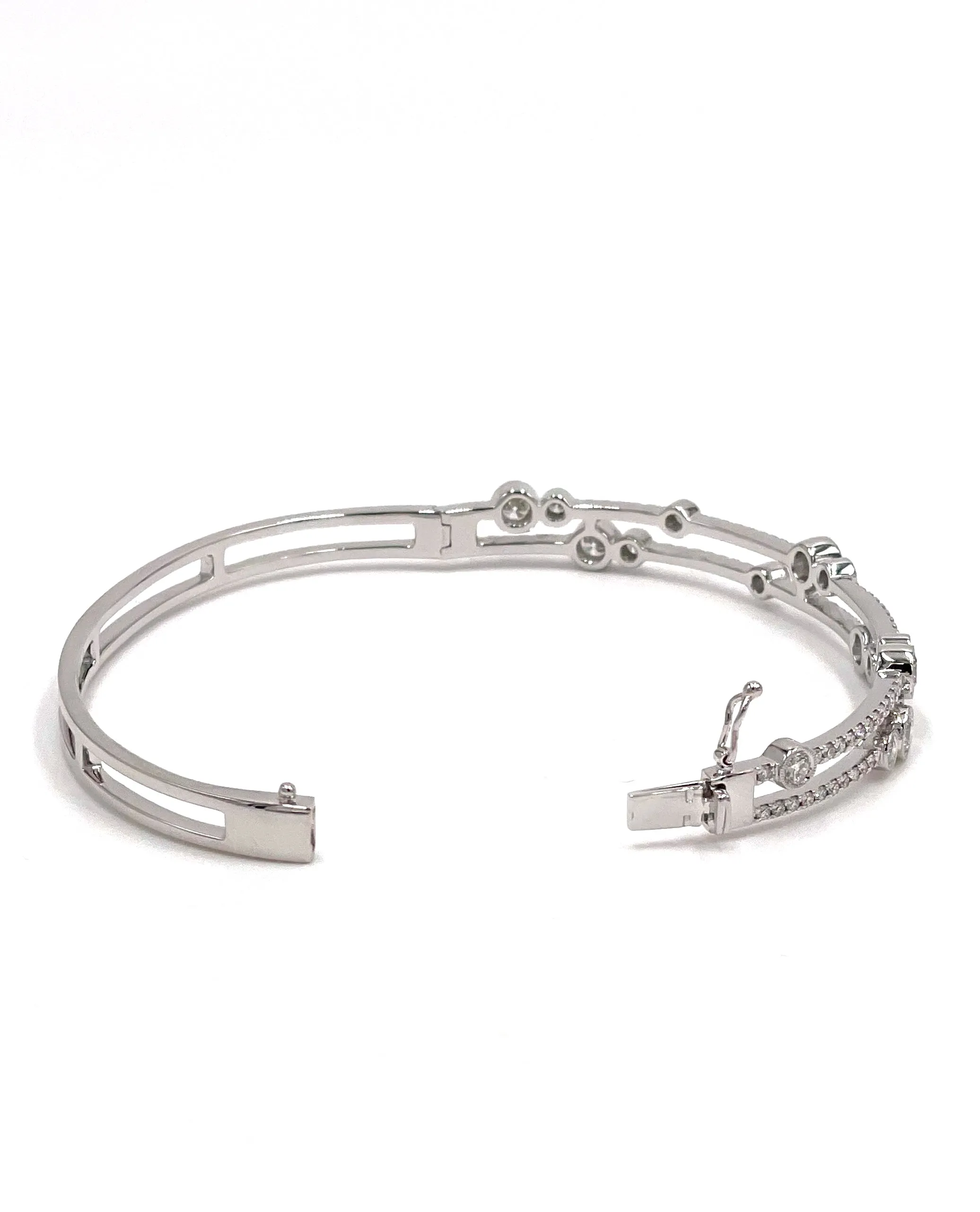 Simon G. LB2420 18K White Gold Diamond Bangle Bracelet